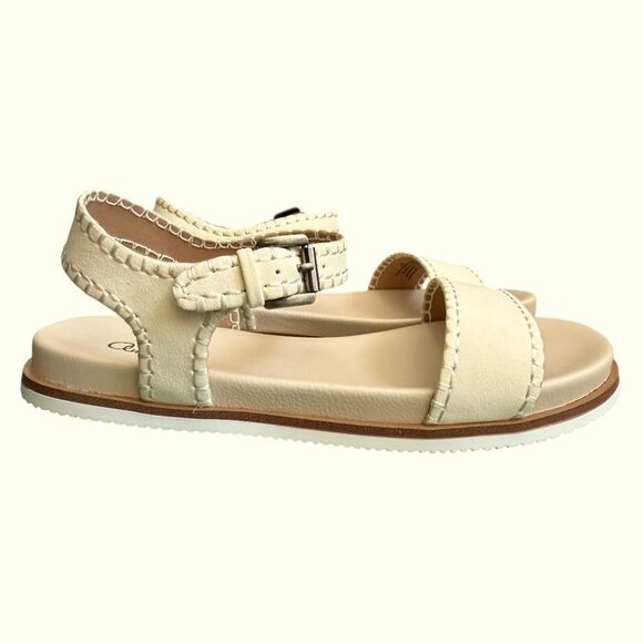 Mia Sofee Stitched Off White Sandal. Size NWB. - Picture 2 of 5